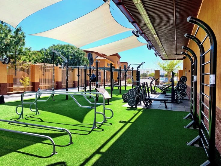  صالة رياضية صغيرة